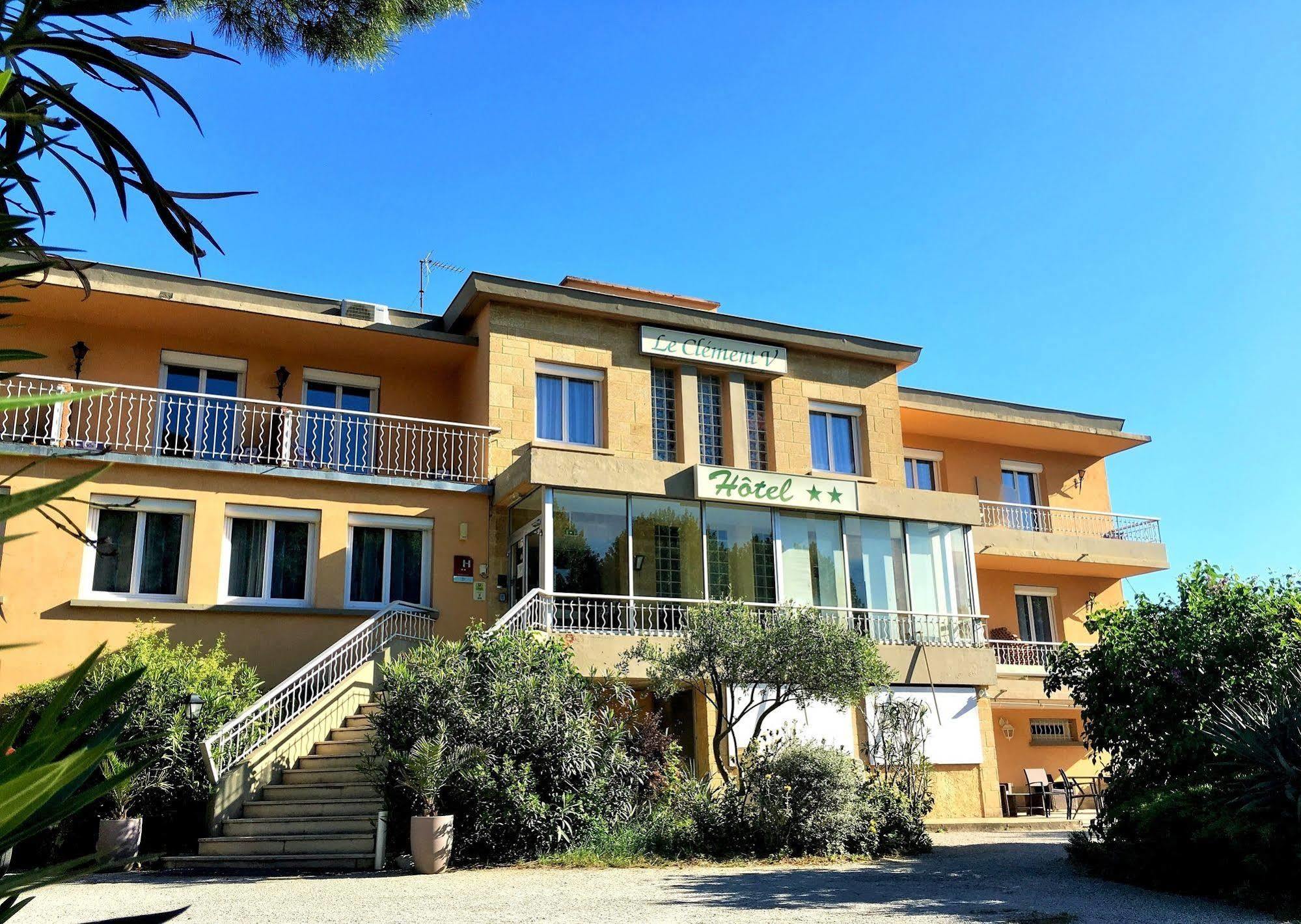 Logis Hotel Le Clement V Roquemaure  Esterno foto